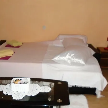 Apartmani A.Teskera Traù Esterno foto