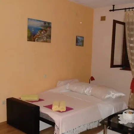 Apartmani A.Teskera Traù Esterno foto