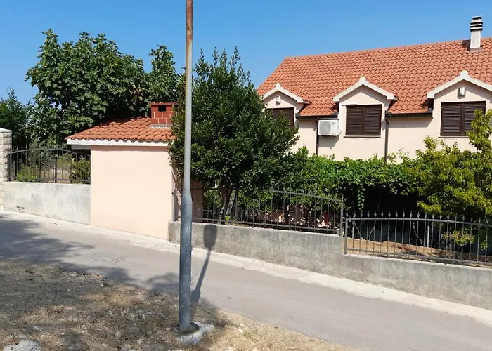 Apartmani A.Teskera